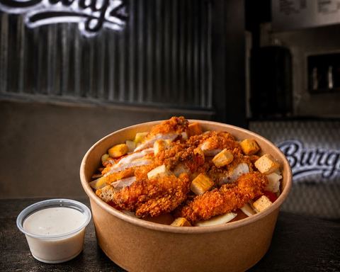 Salade César — tenders, parmesan et croûtons